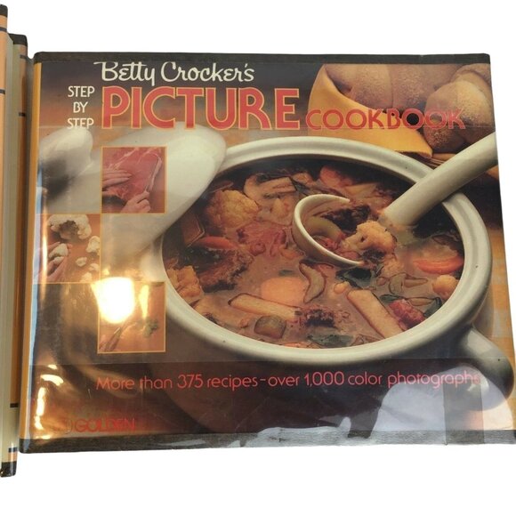 Lot of 2 Betty Crockers Famous Brands Cookbook Picture Cookbook 1980s - Picture 3 of 9
